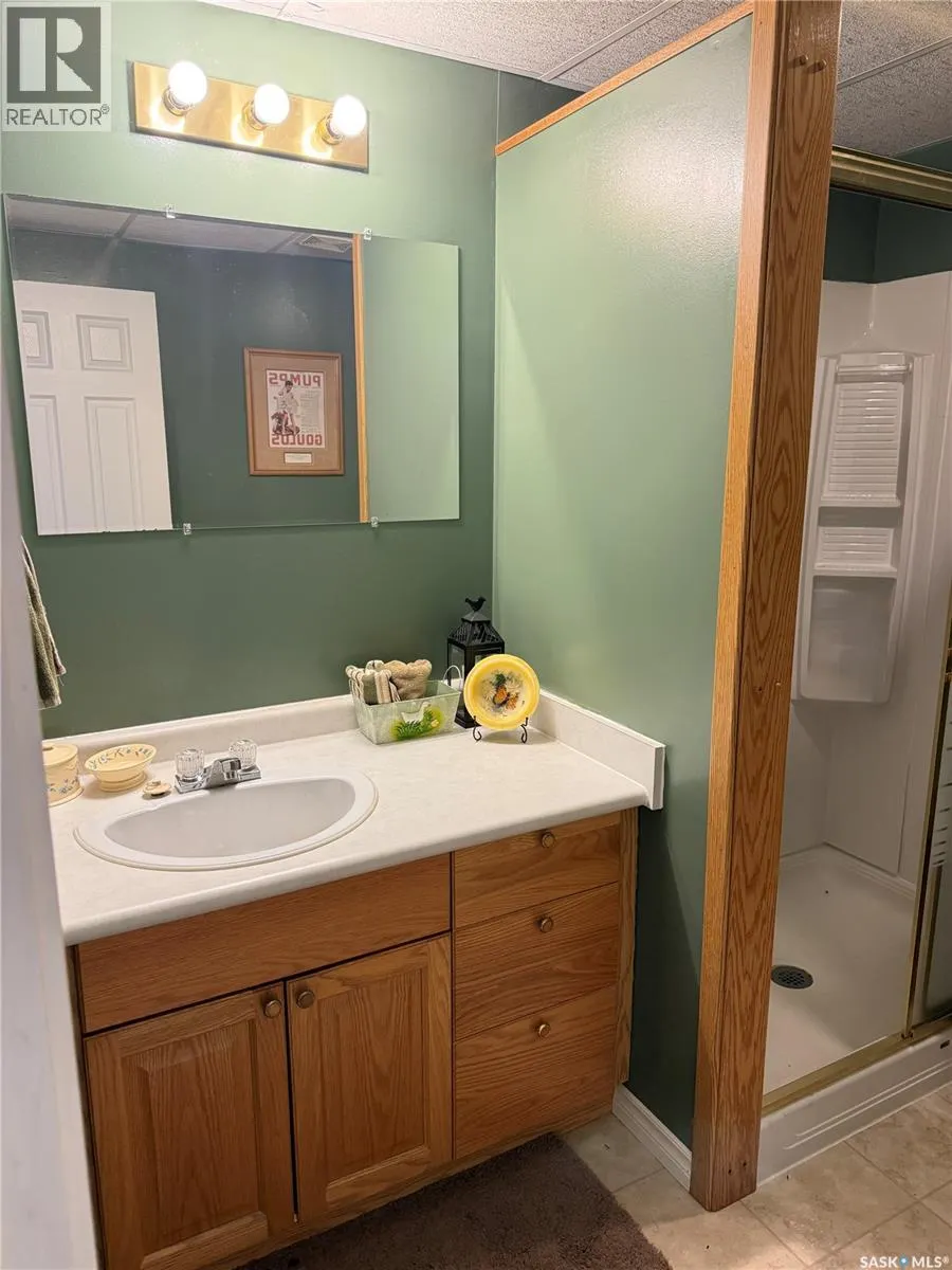 18 Tufts CRESCENT