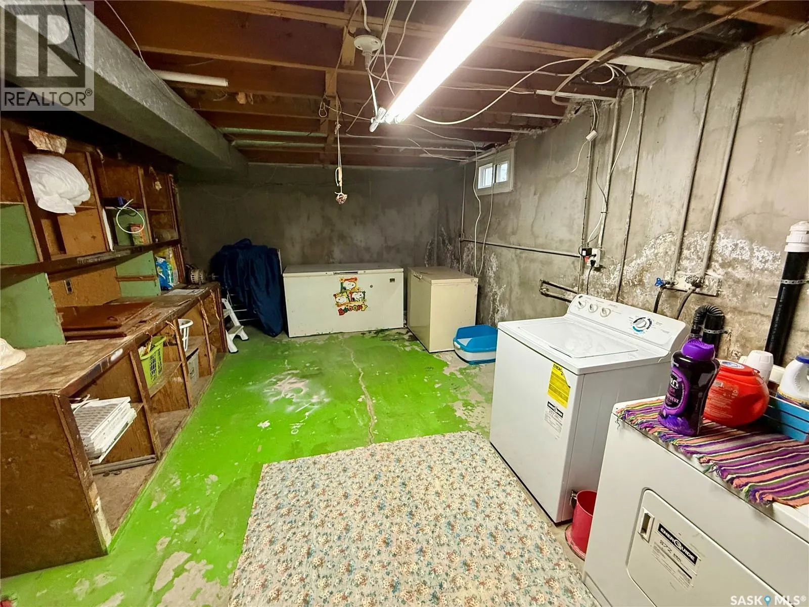 7 Hyde AVENUE