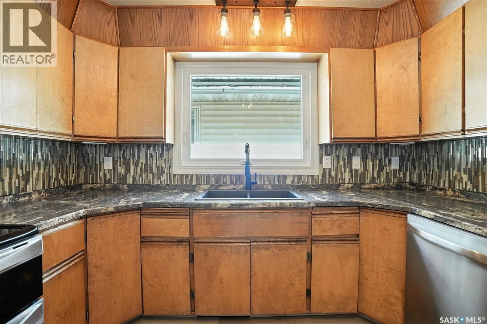 2616 20th STREET W