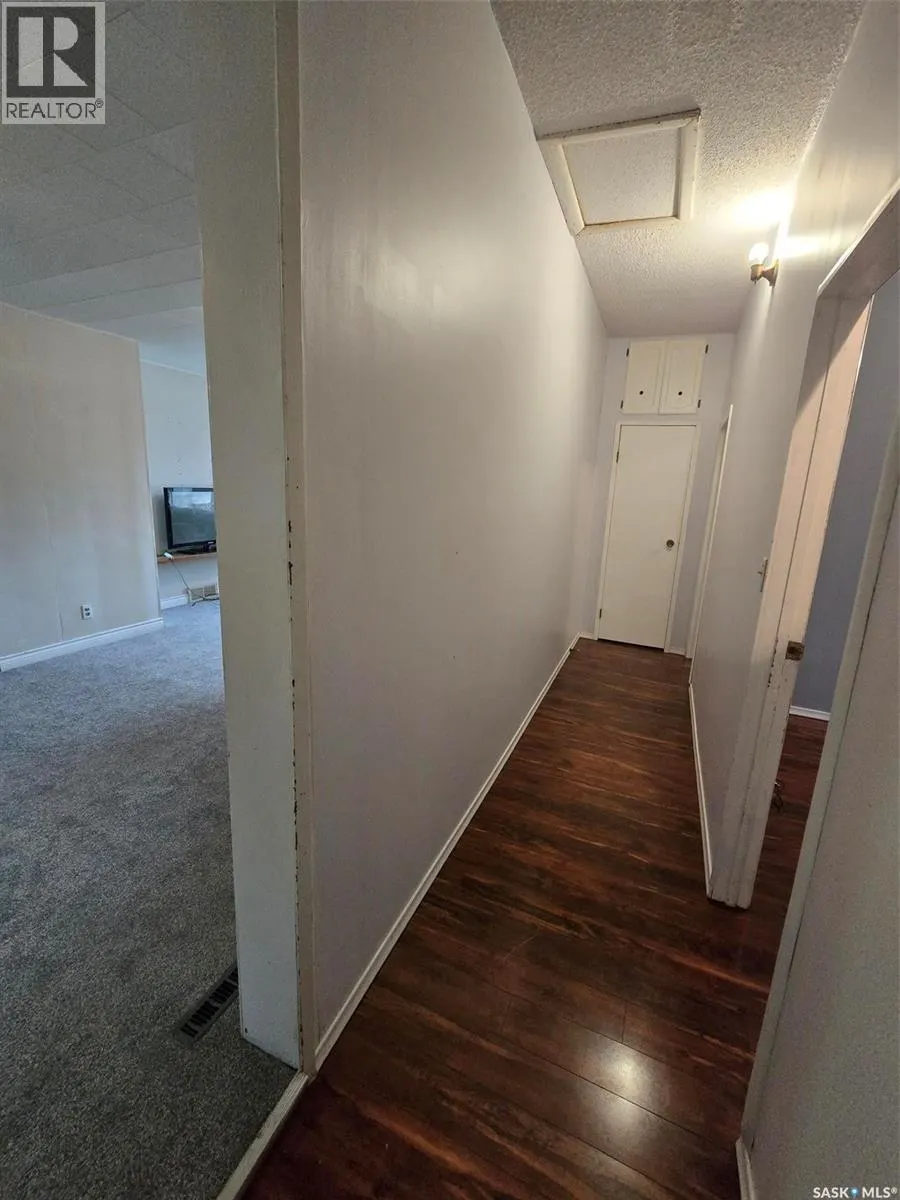 707 Poplar STREET
