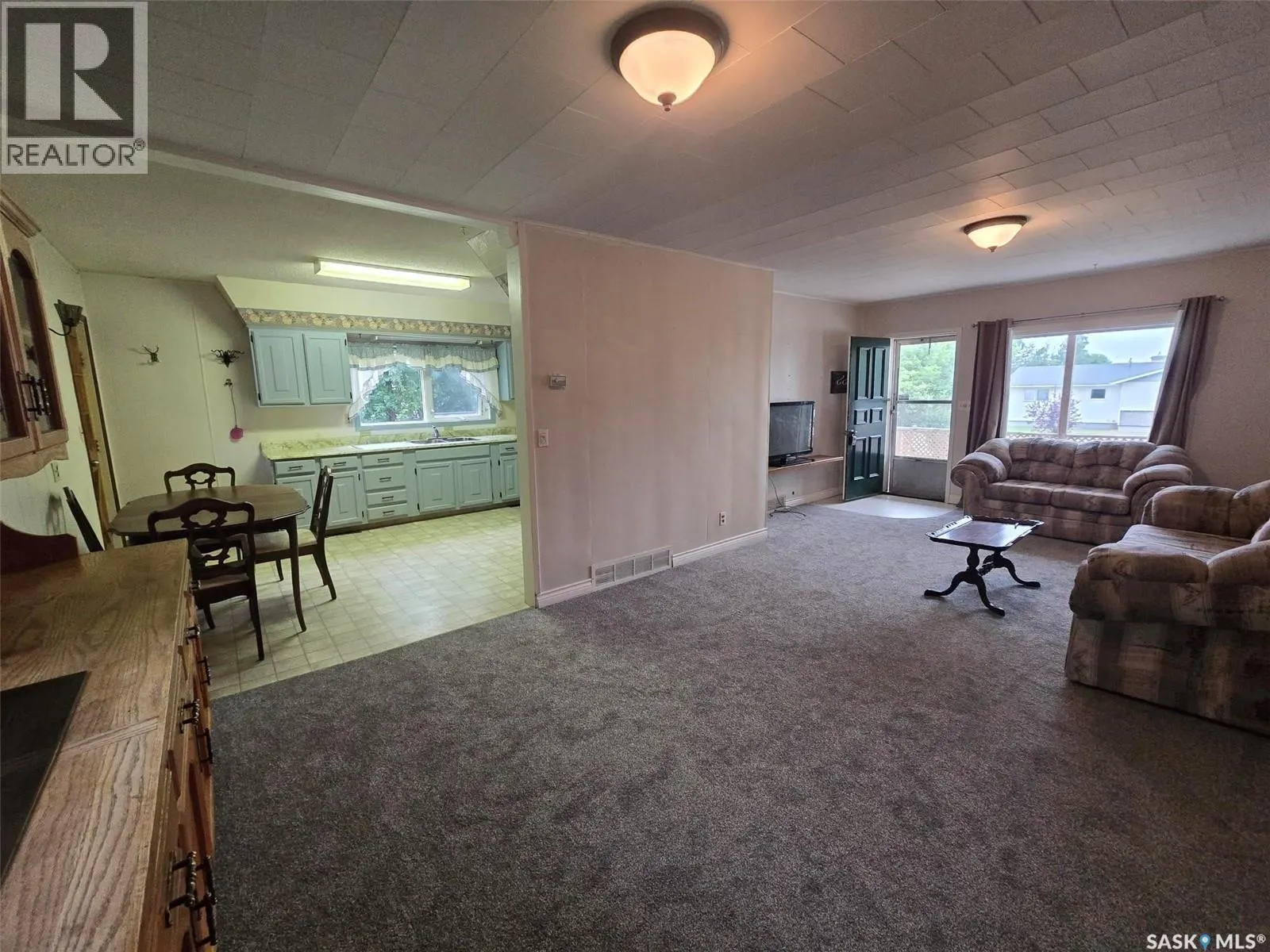 707 Poplar STREET