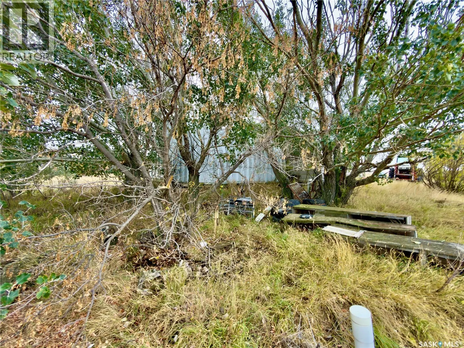 Gull Lake Acreage - Sutherland
