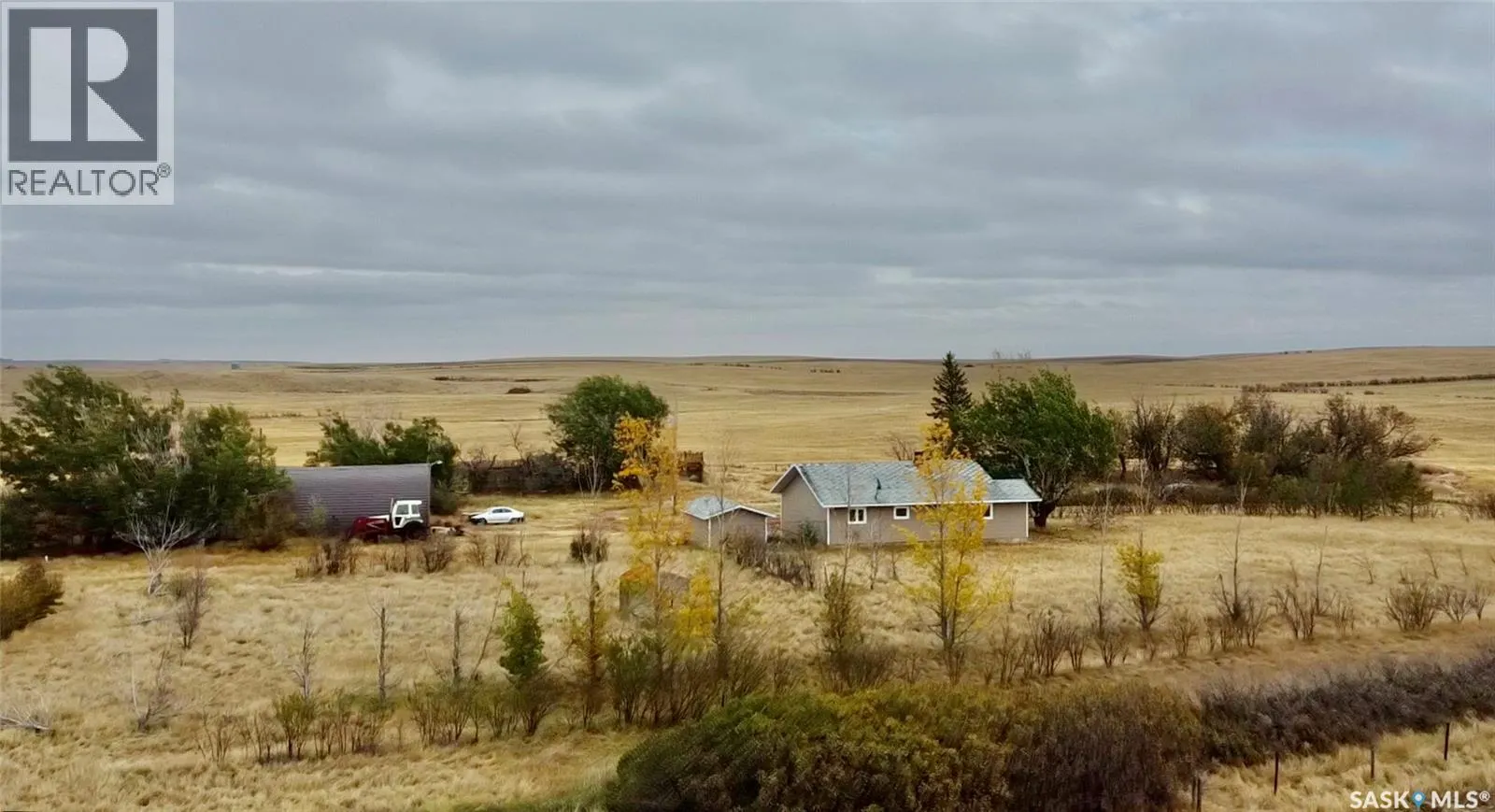 Gull Lake Acreage - Sutherland