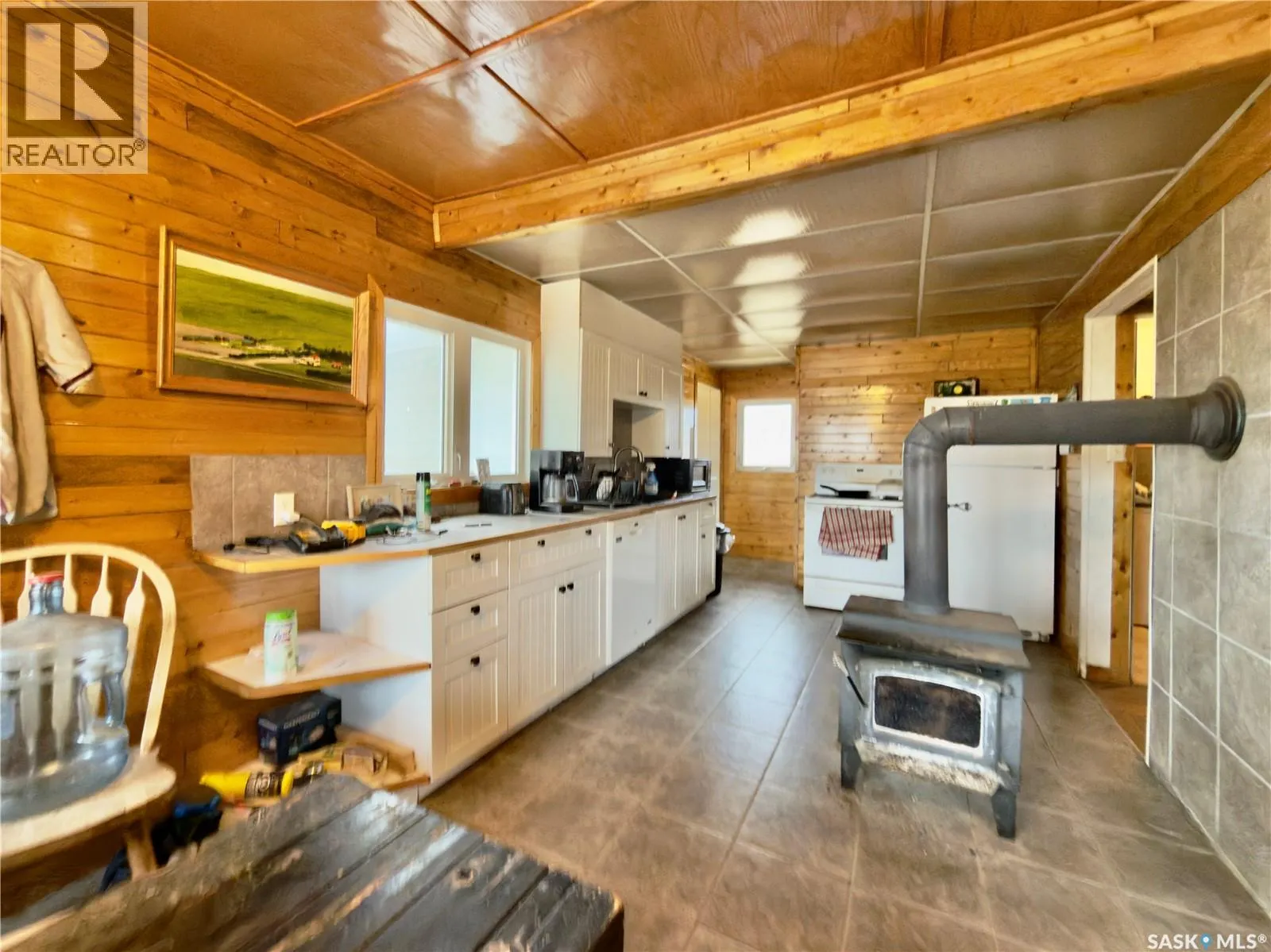 Gull Lake Acreage - Sutherland