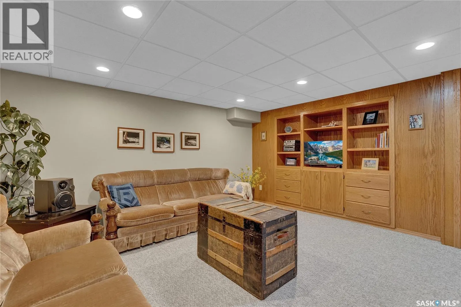 3207 Phaneuf CRESCENT E