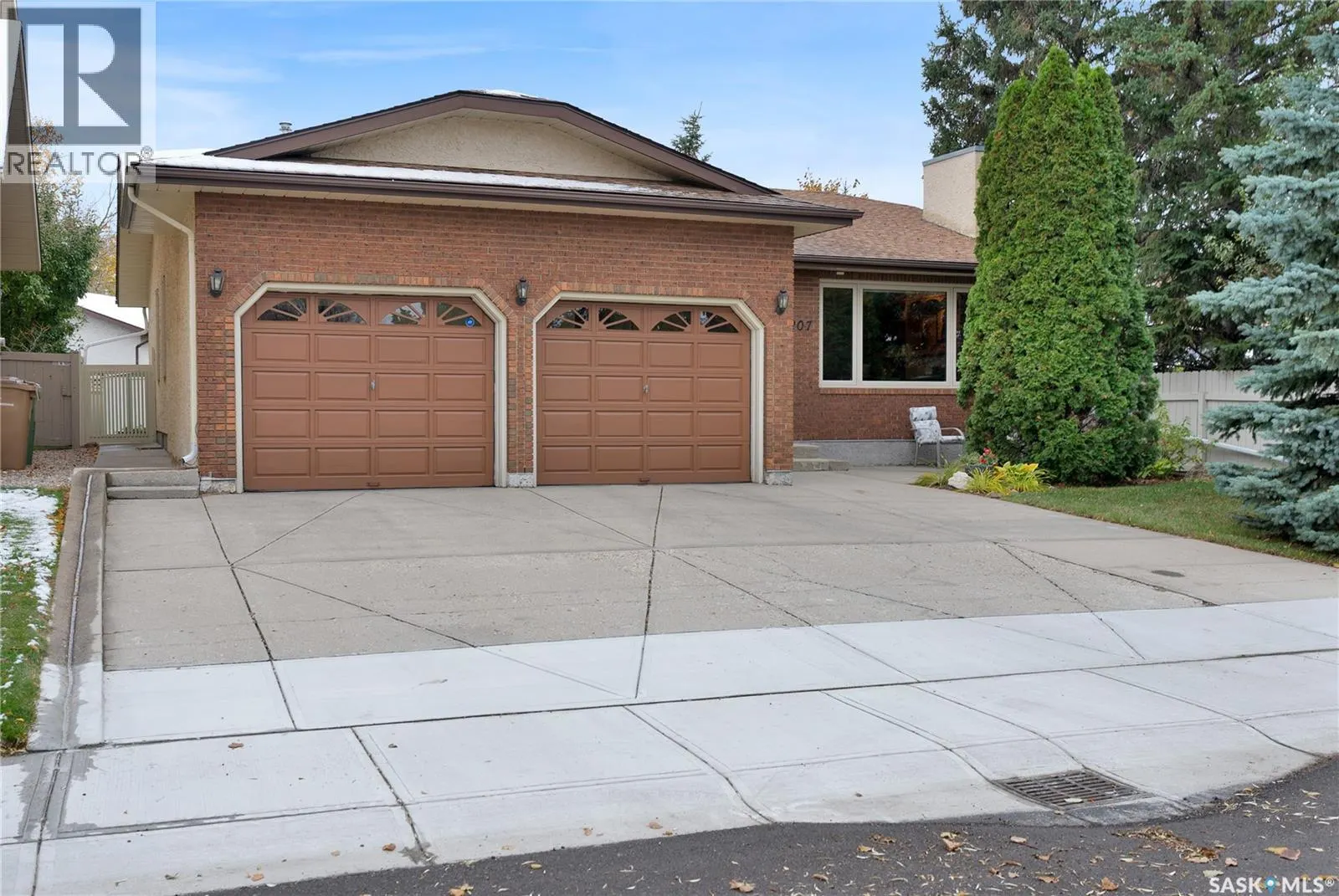 3207 Phaneuf CRESCENT E