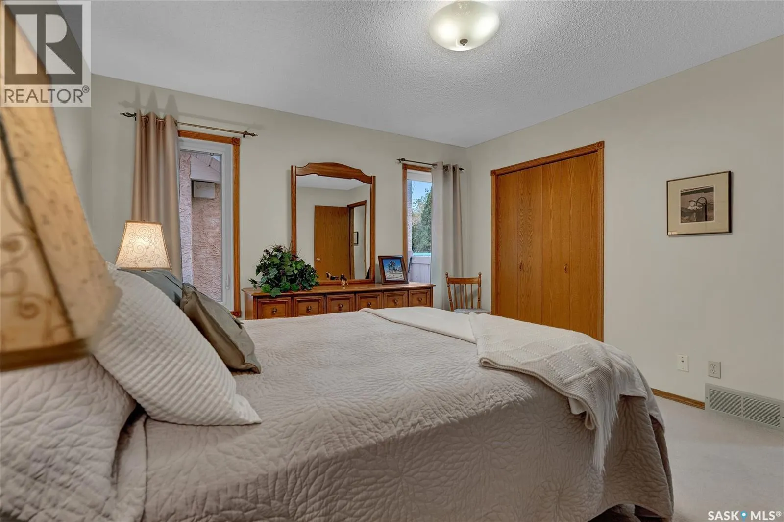 3207 Phaneuf CRESCENT E