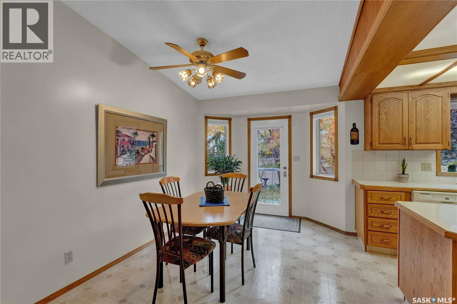3207 Phaneuf CRESCENT E