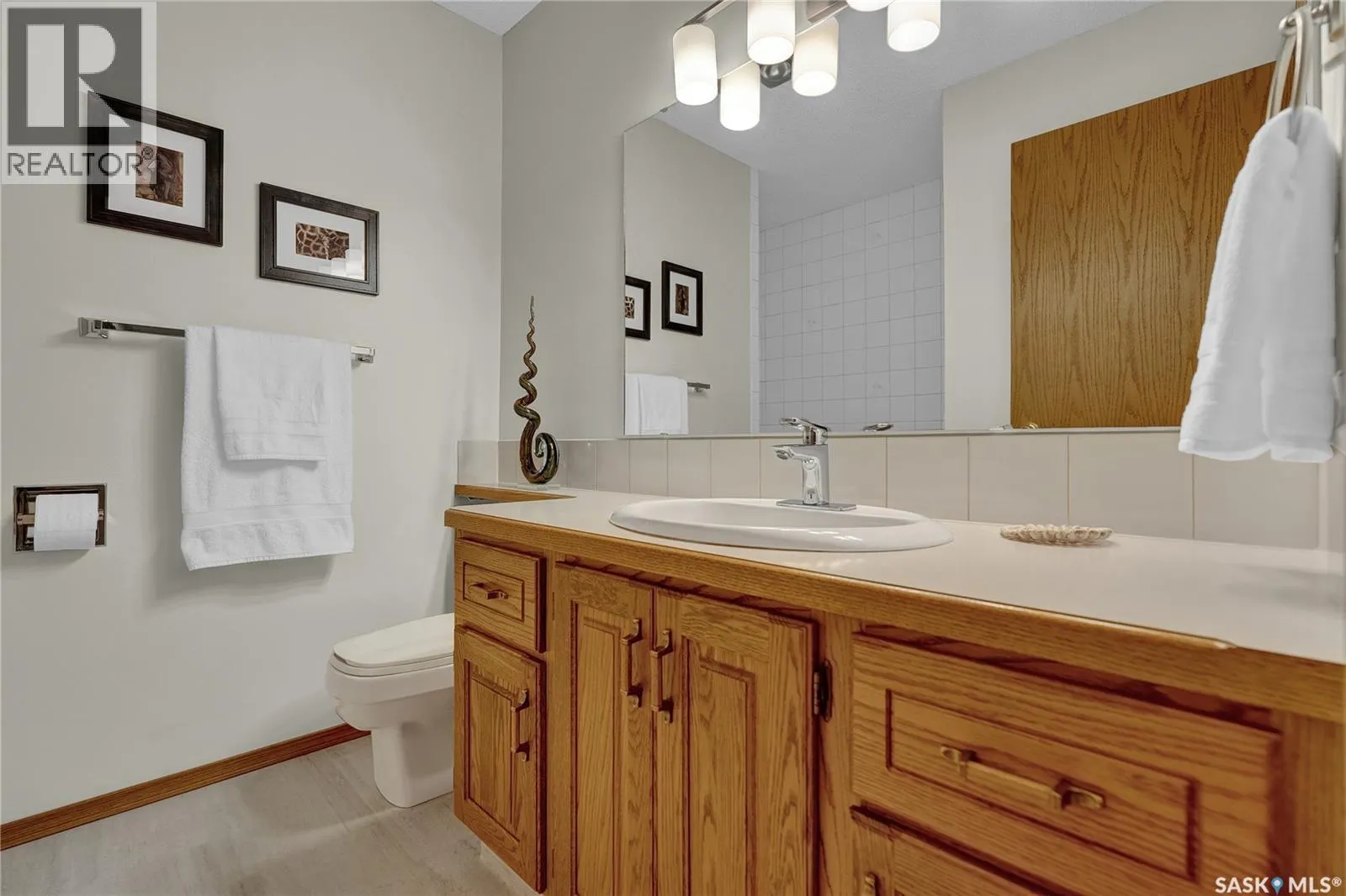 3207 Phaneuf CRESCENT E