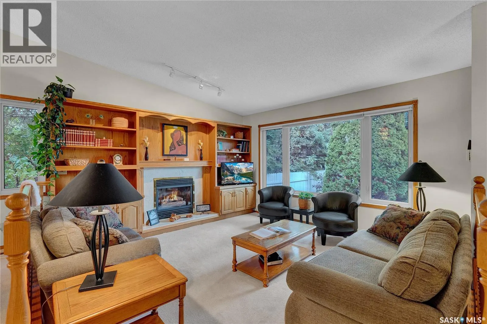 3207 Phaneuf CRESCENT E