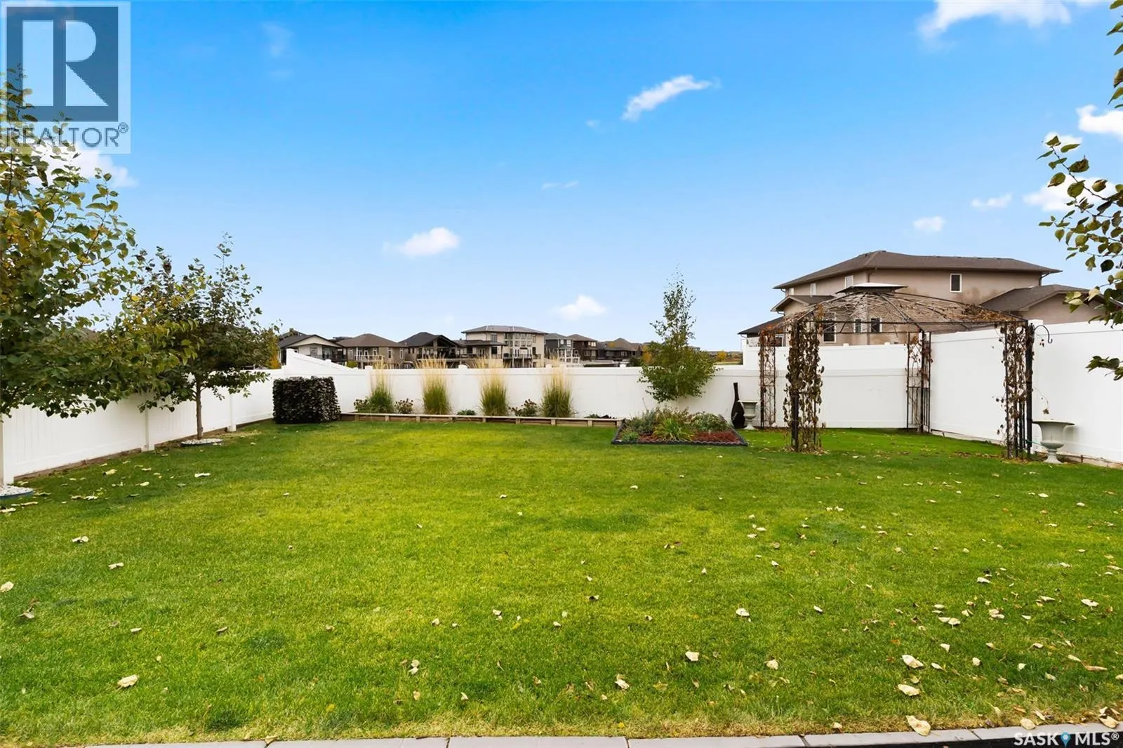 5061 Snowbirds CRESCENT