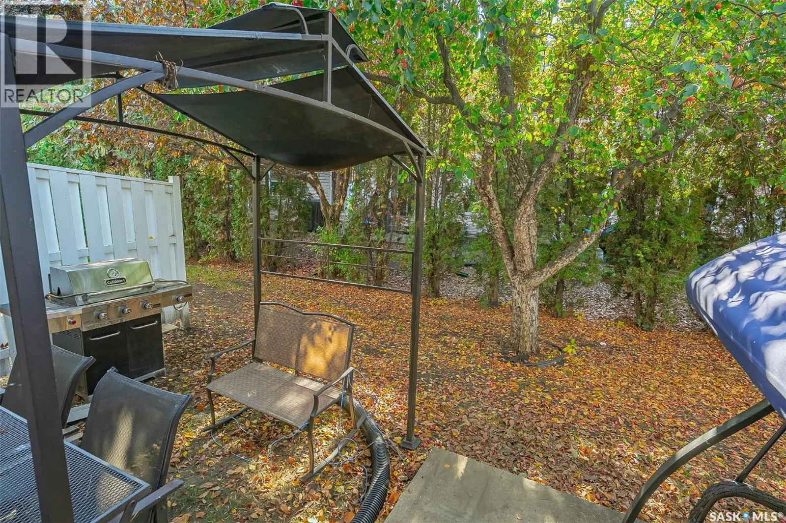 36 215 Pinehouse DRIVE