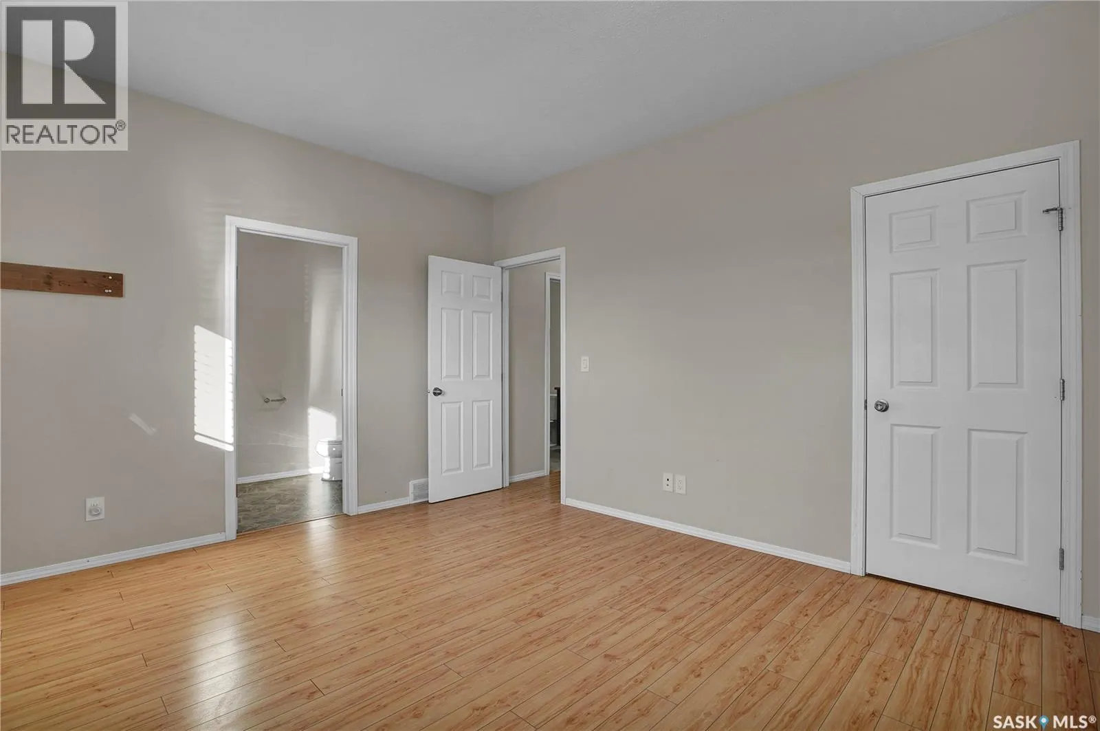 116 Guenther CRESCENT