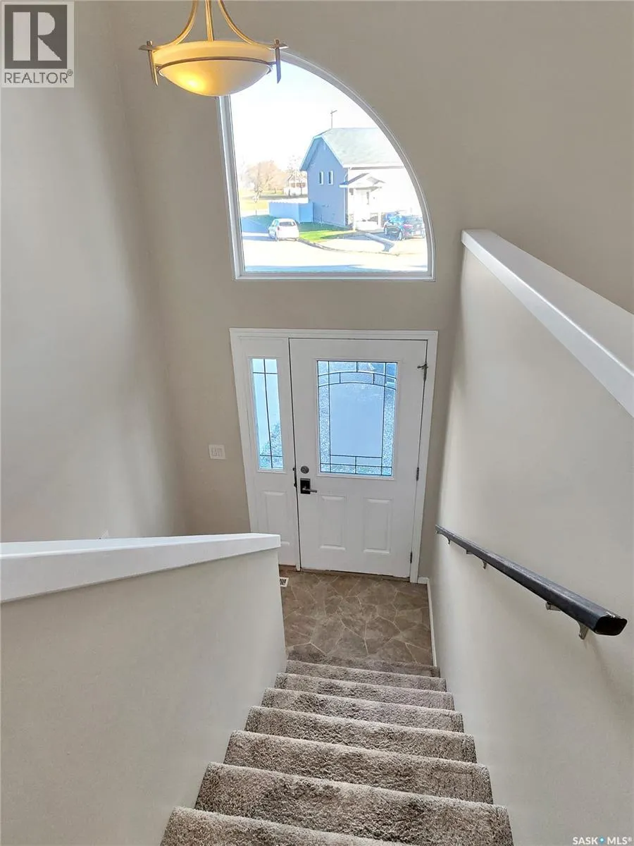 116 Guenther CRESCENT