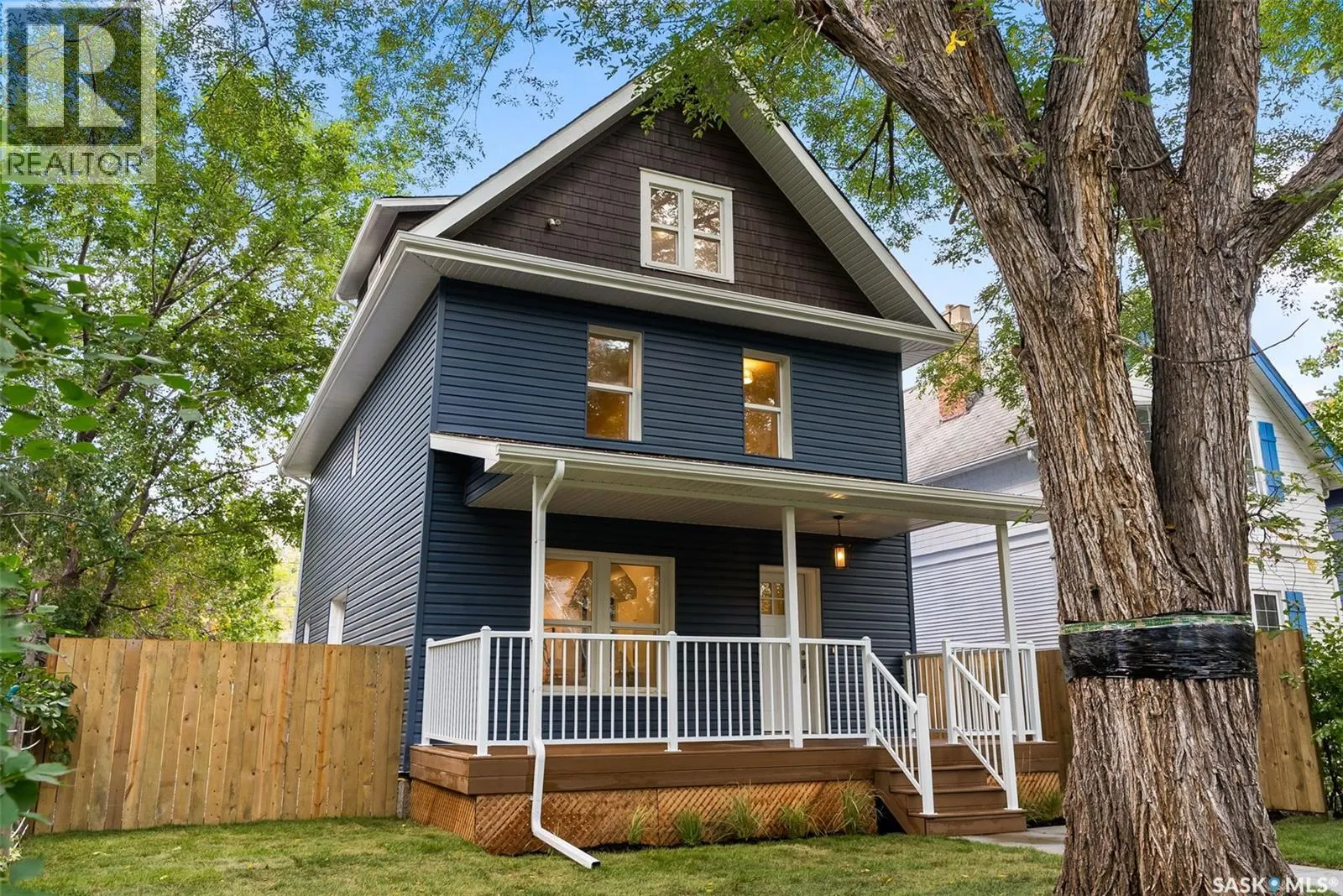 2257 Rae STREET