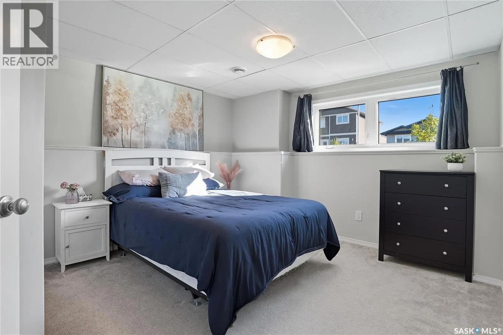 108 Reddekopp CRESCENT