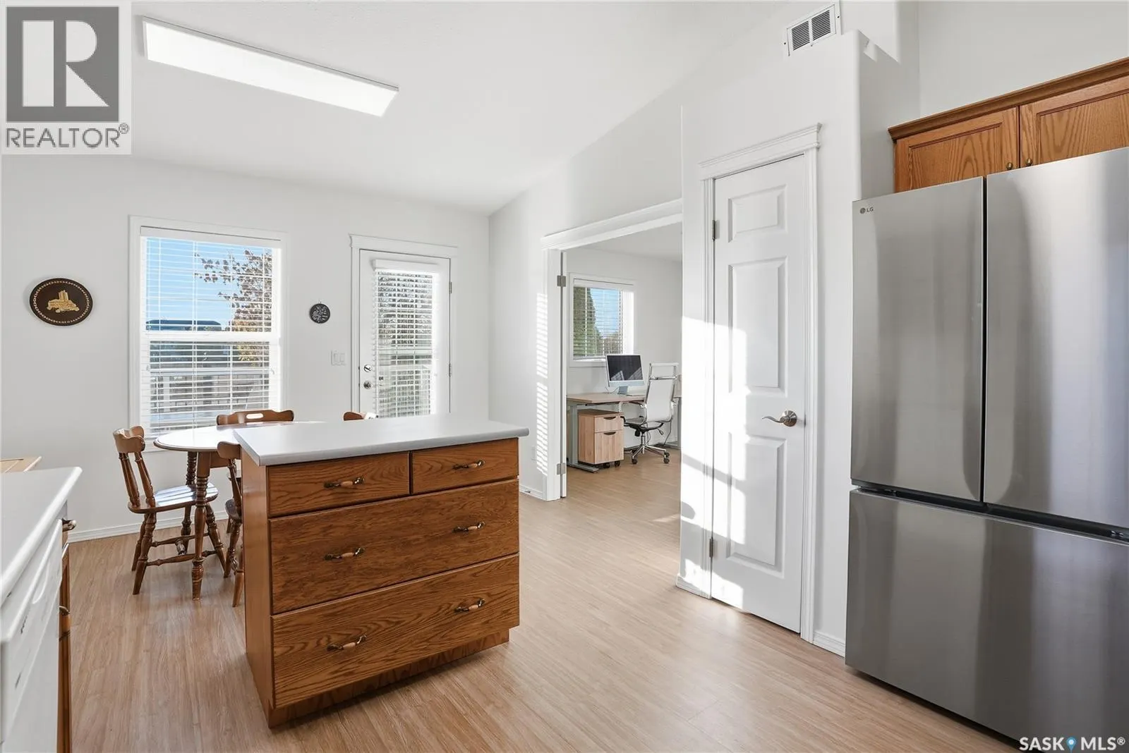 9 927 Heritage VIEW