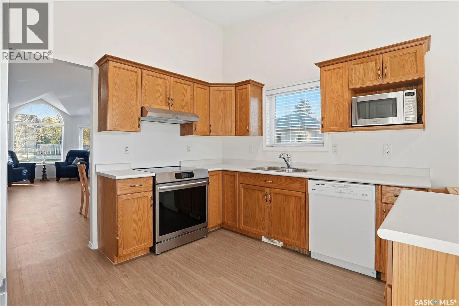 9 927 Heritage VIEW