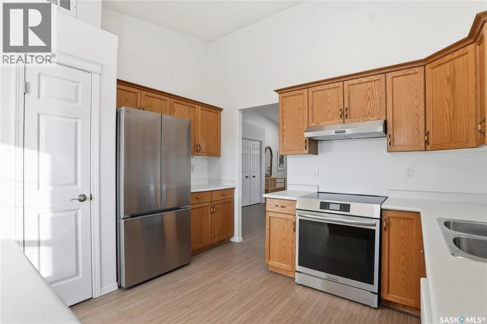 9 927 Heritage VIEW