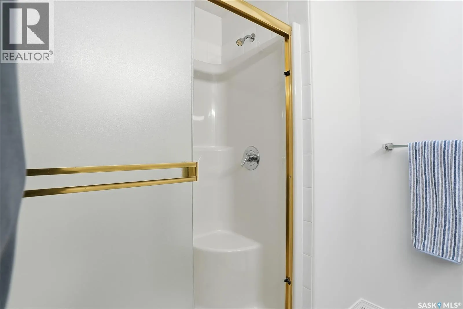 9 927 Heritage VIEW