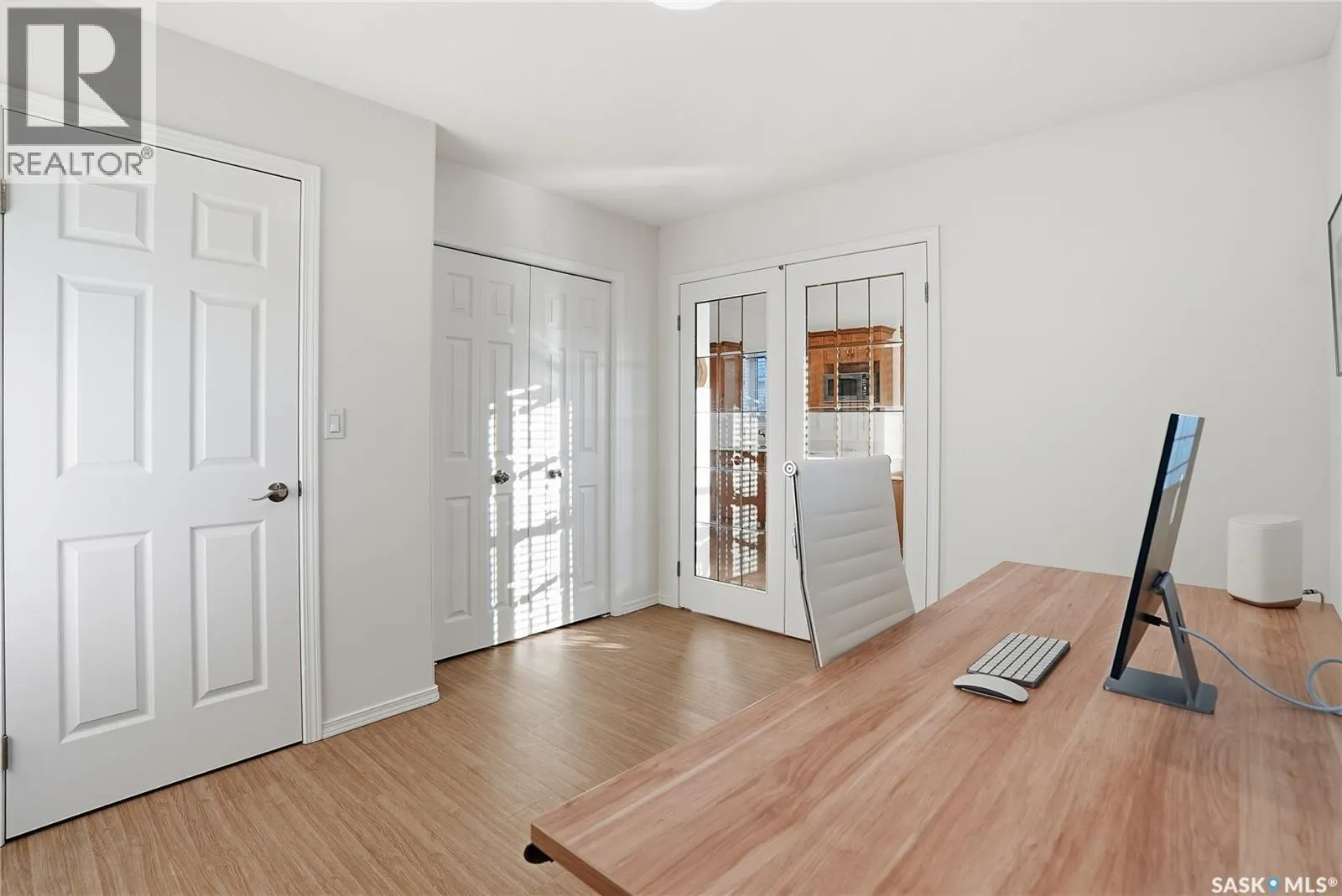 9 927 Heritage VIEW
