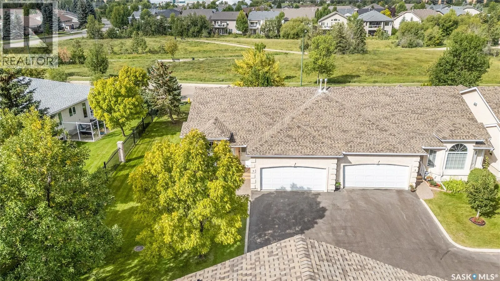 9 927 Heritage VIEW