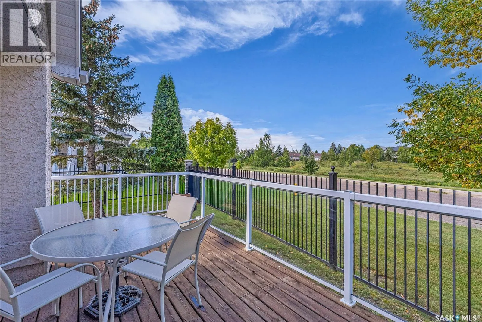 9 927 Heritage VIEW
