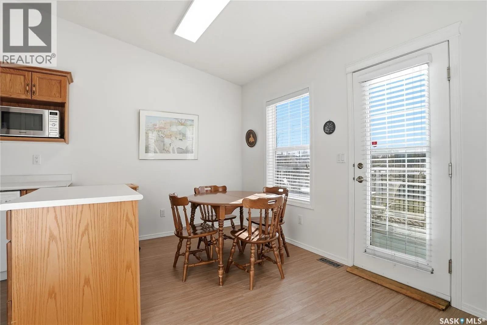9 927 Heritage VIEW