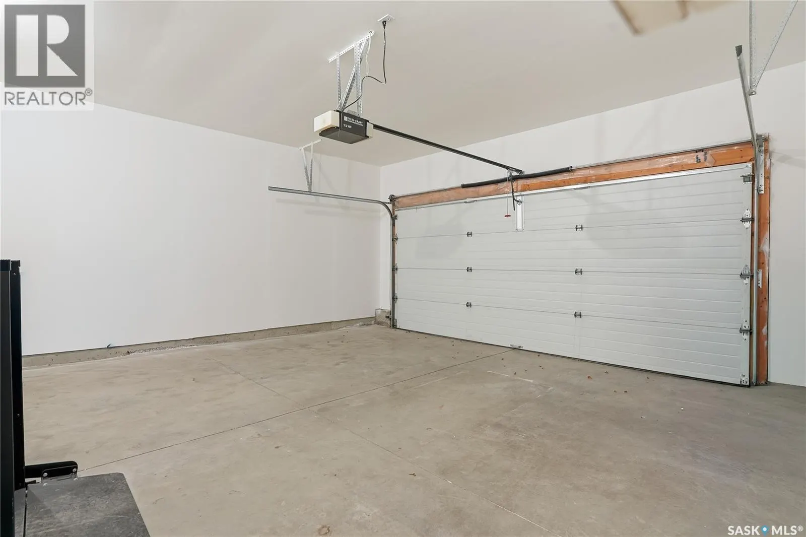 9 927 Heritage VIEW