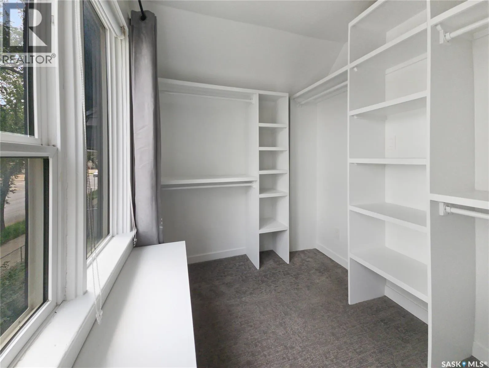 227 H AVENUE S