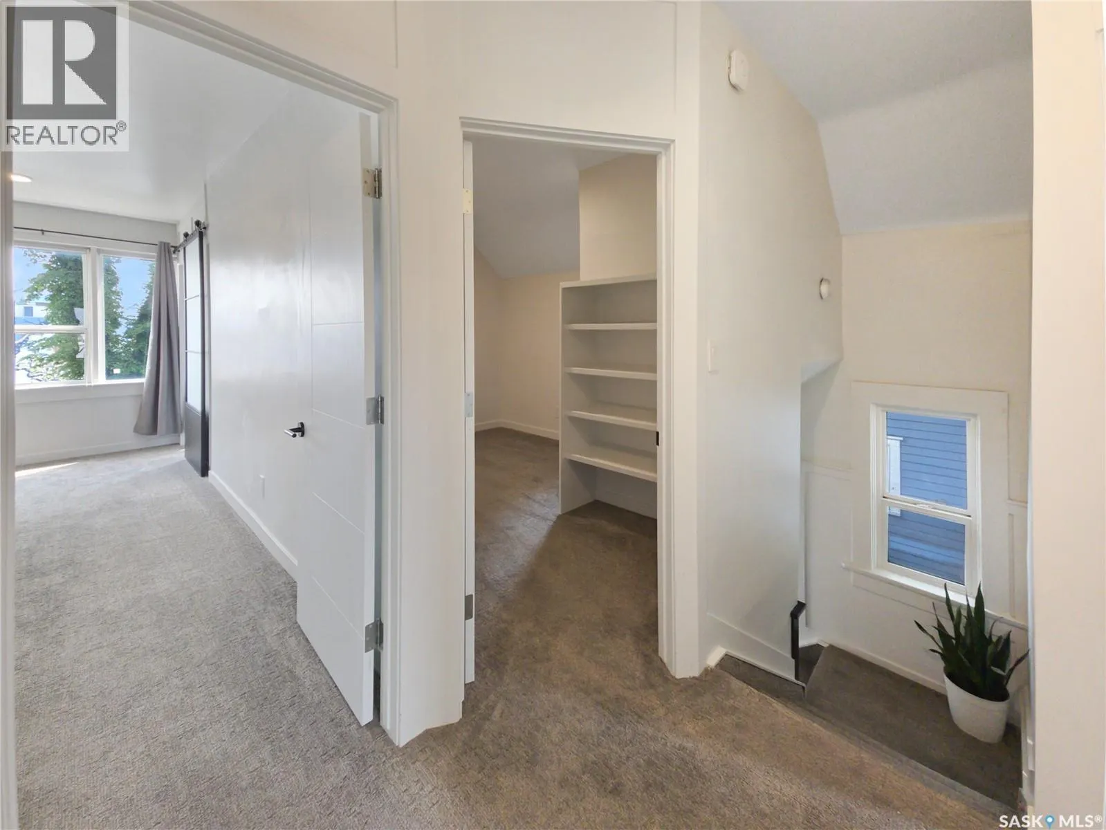227 H AVENUE S