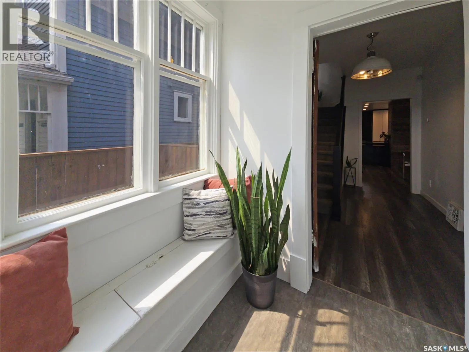 227 H AVENUE S