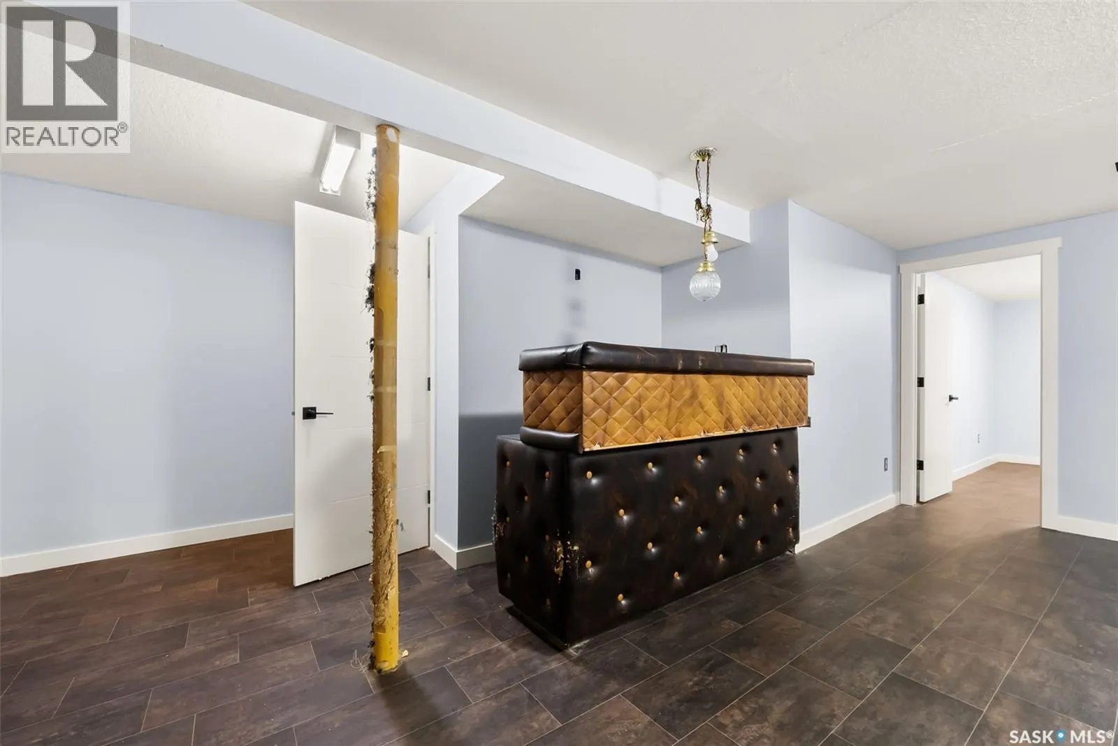 1307 Fleet STREET