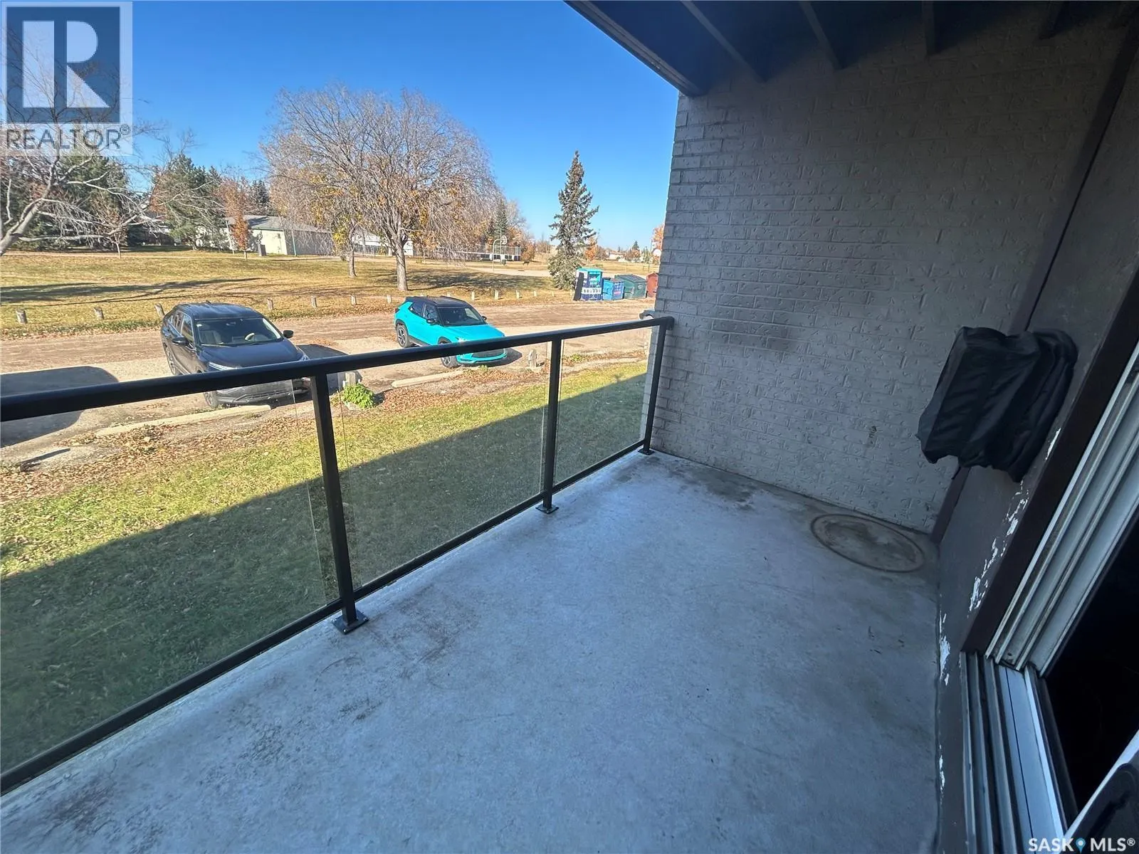 205 929 Northumberland AVENUE