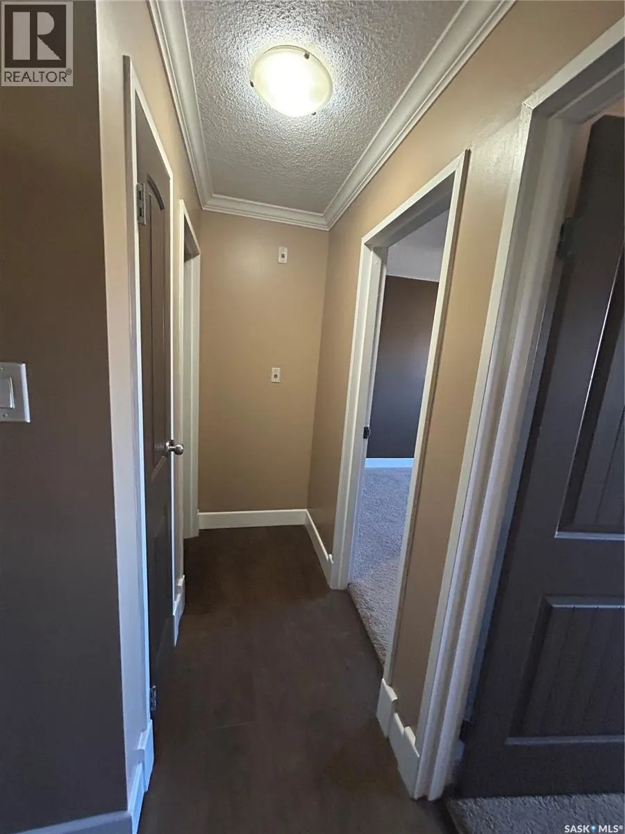 205 929 Northumberland AVENUE