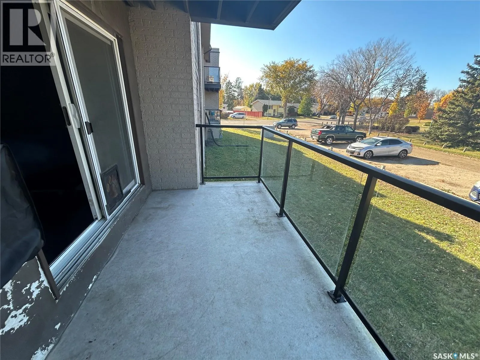 205 929 Northumberland AVENUE