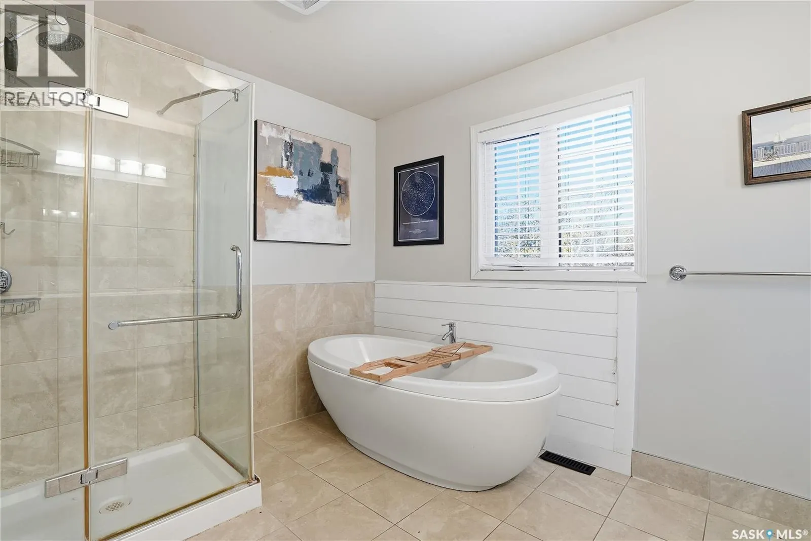 3 Gibson COURT S