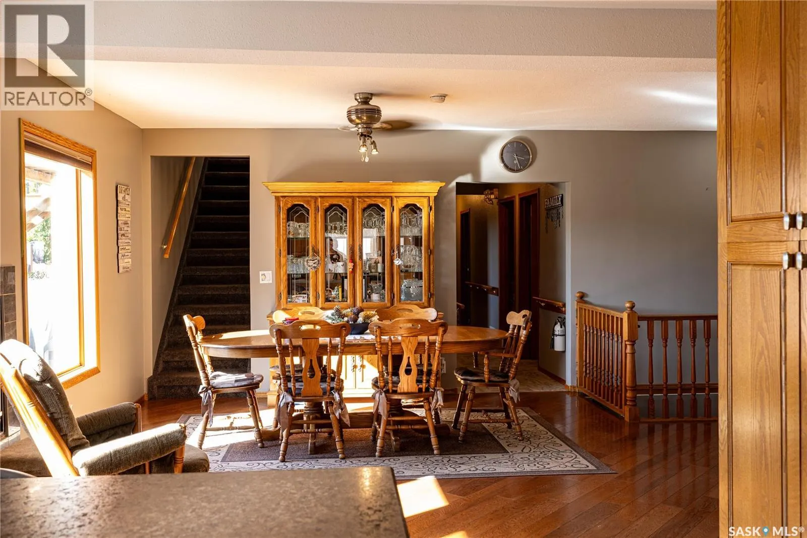 304 1st STREET W