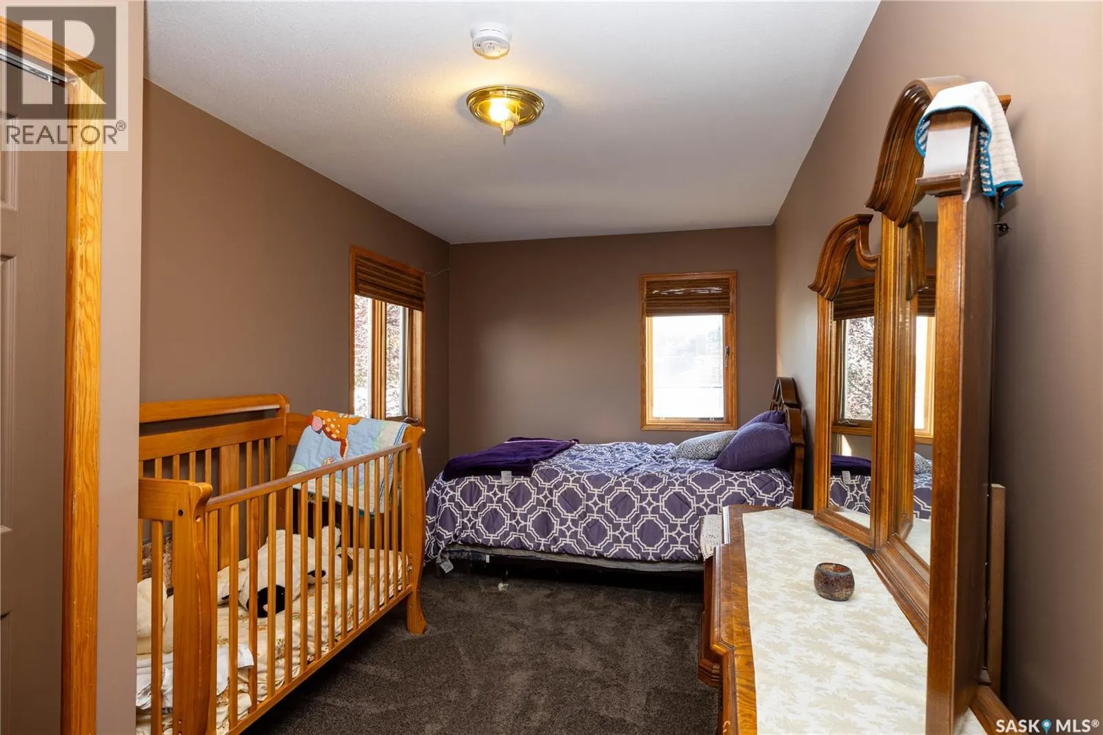 304 1st STREET W