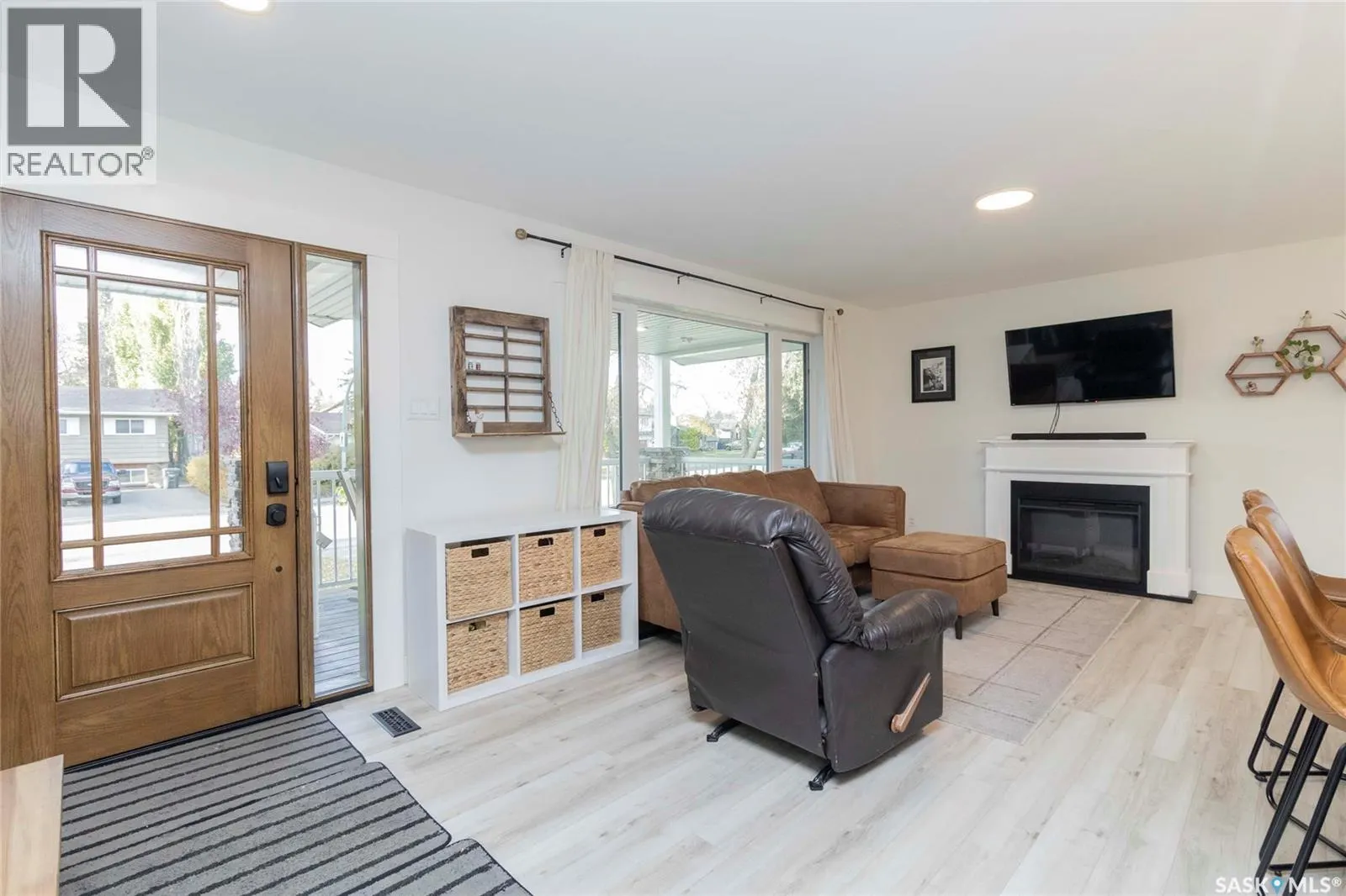 543 Redberry ROAD