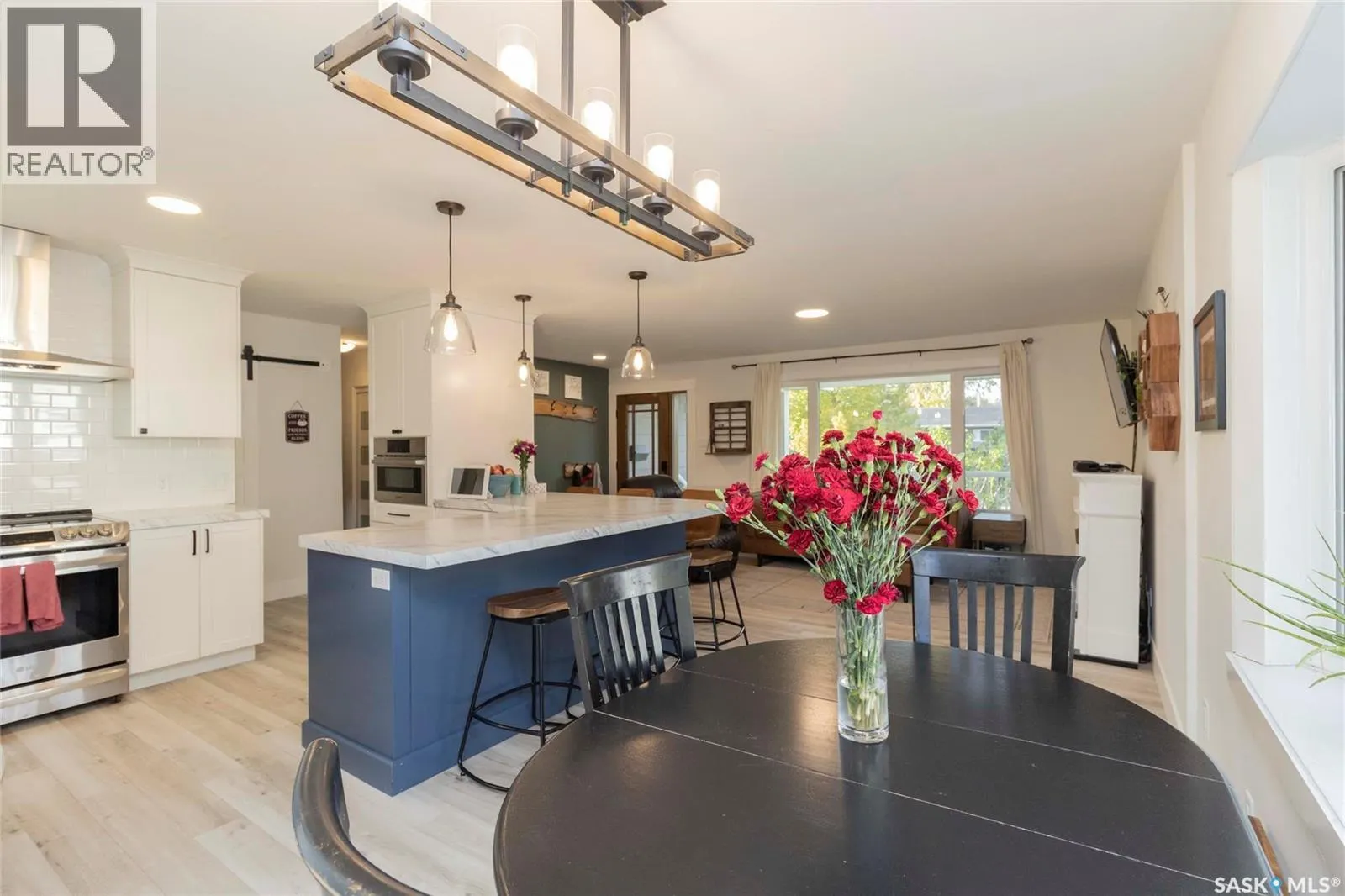 543 Redberry ROAD