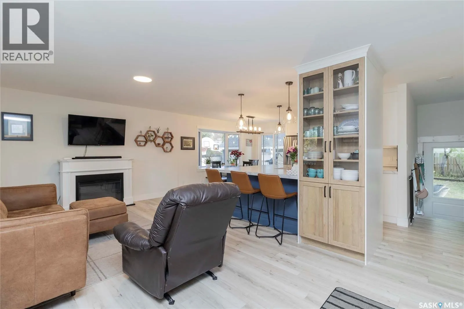 543 Redberry ROAD