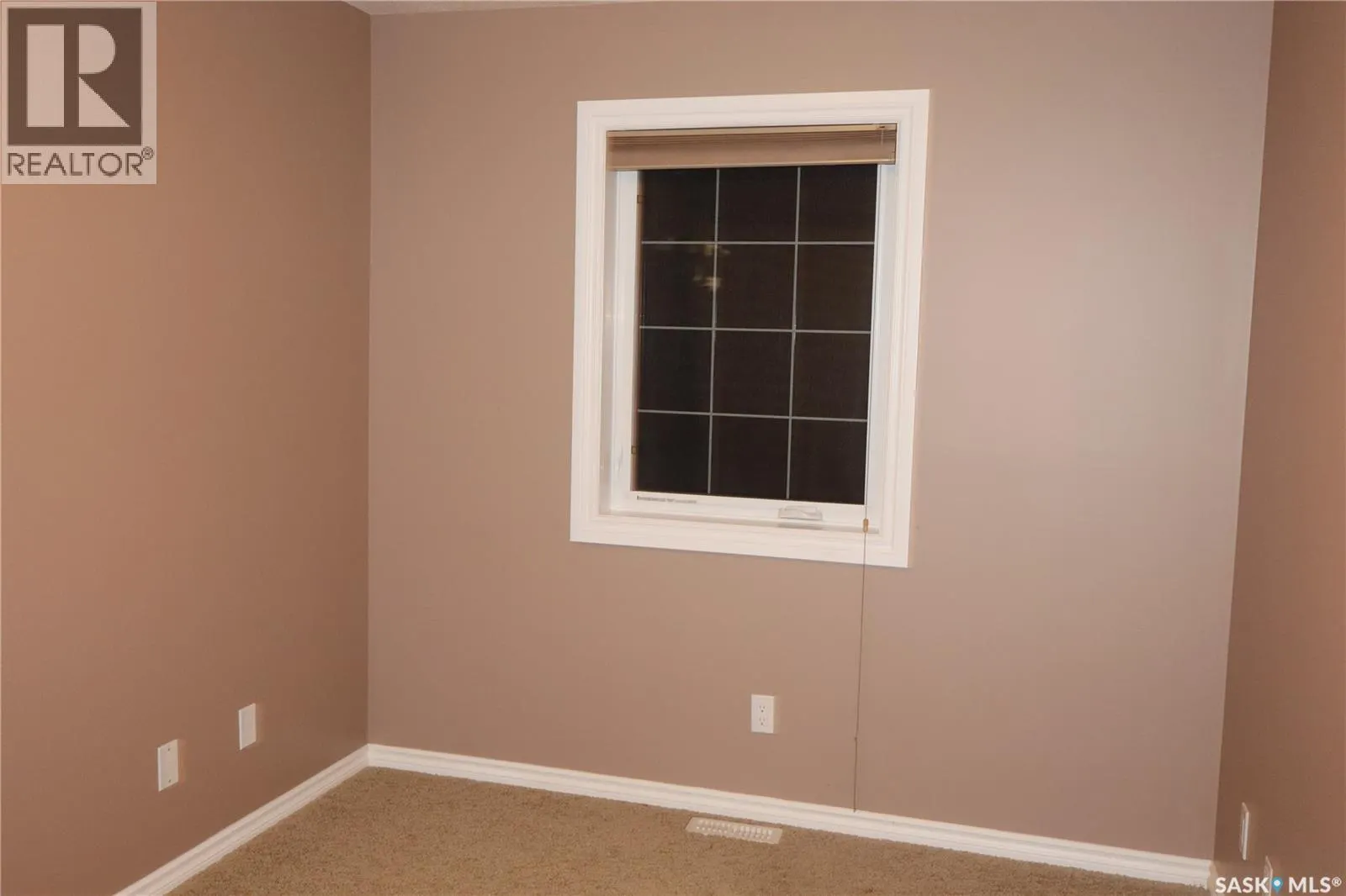 D2 33 Wood Lily DRIVE