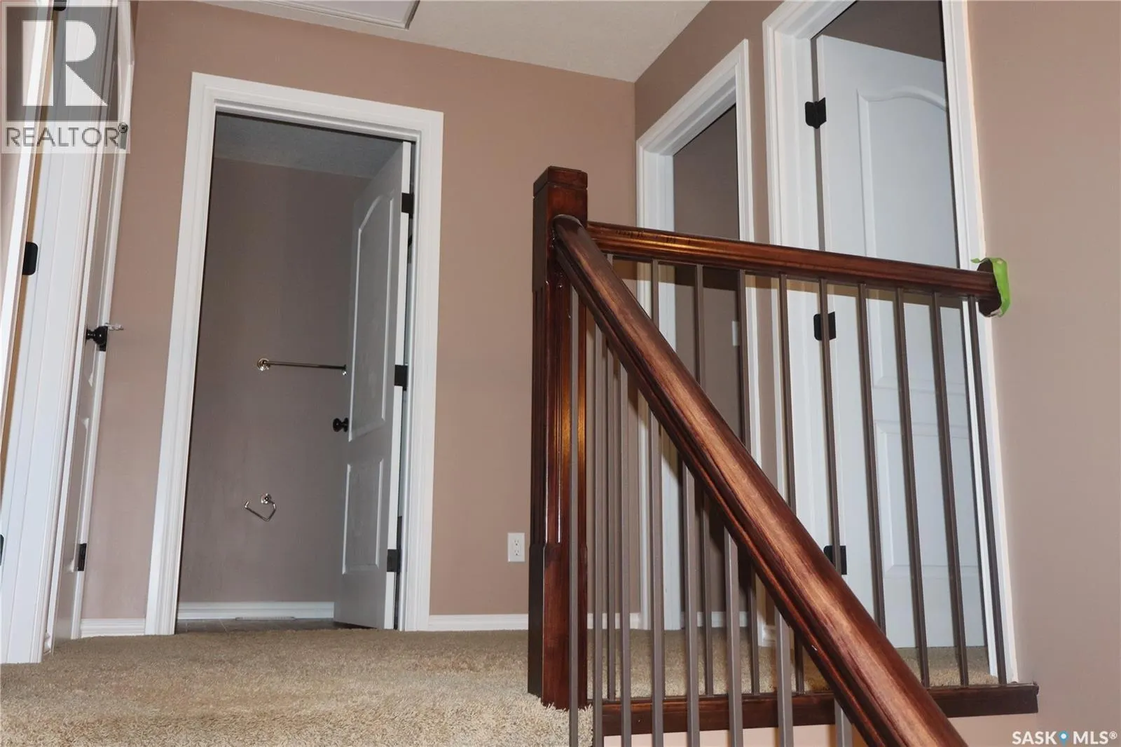 D2 33 Wood Lily DRIVE