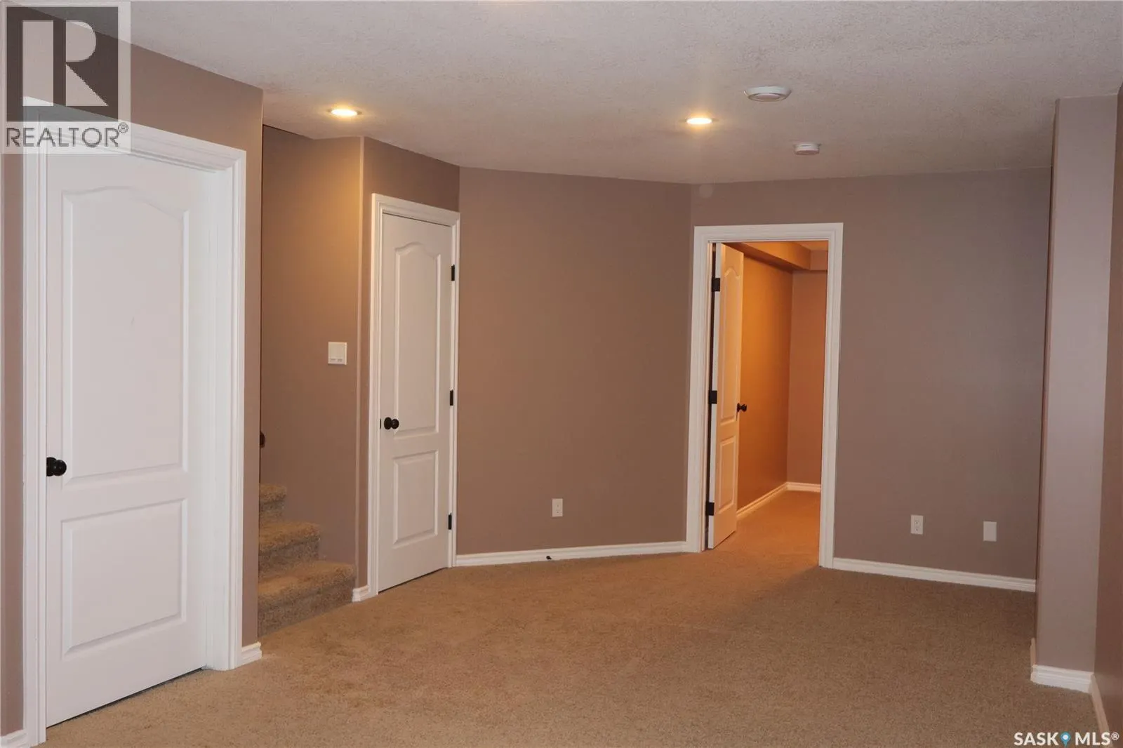 D2 33 Wood Lily DRIVE