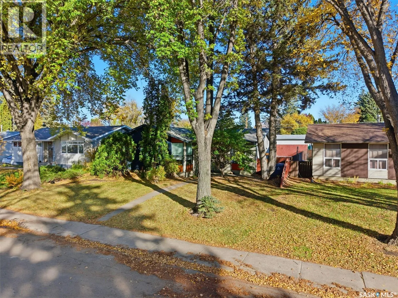 79 Spinks DRIVE