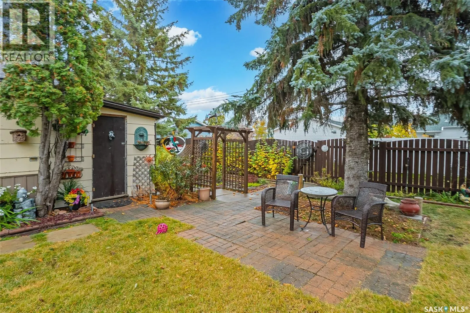 522 5th STREET N