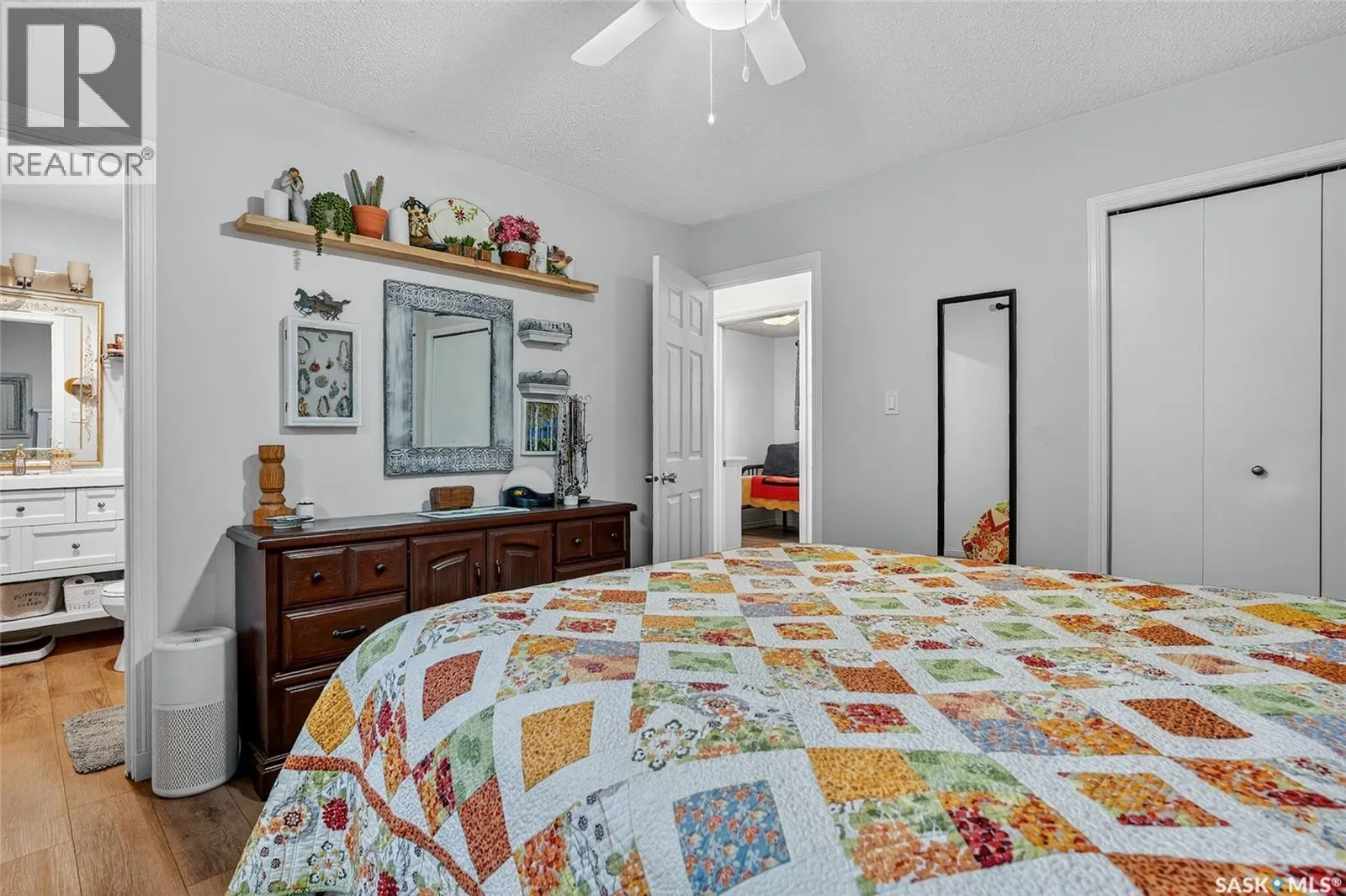 522 5th STREET N