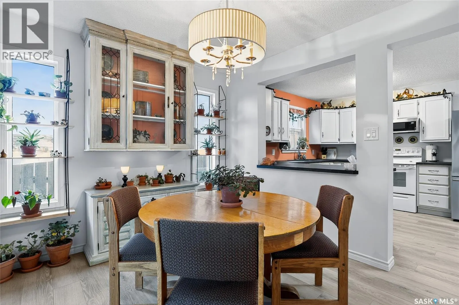 522 5th STREET N