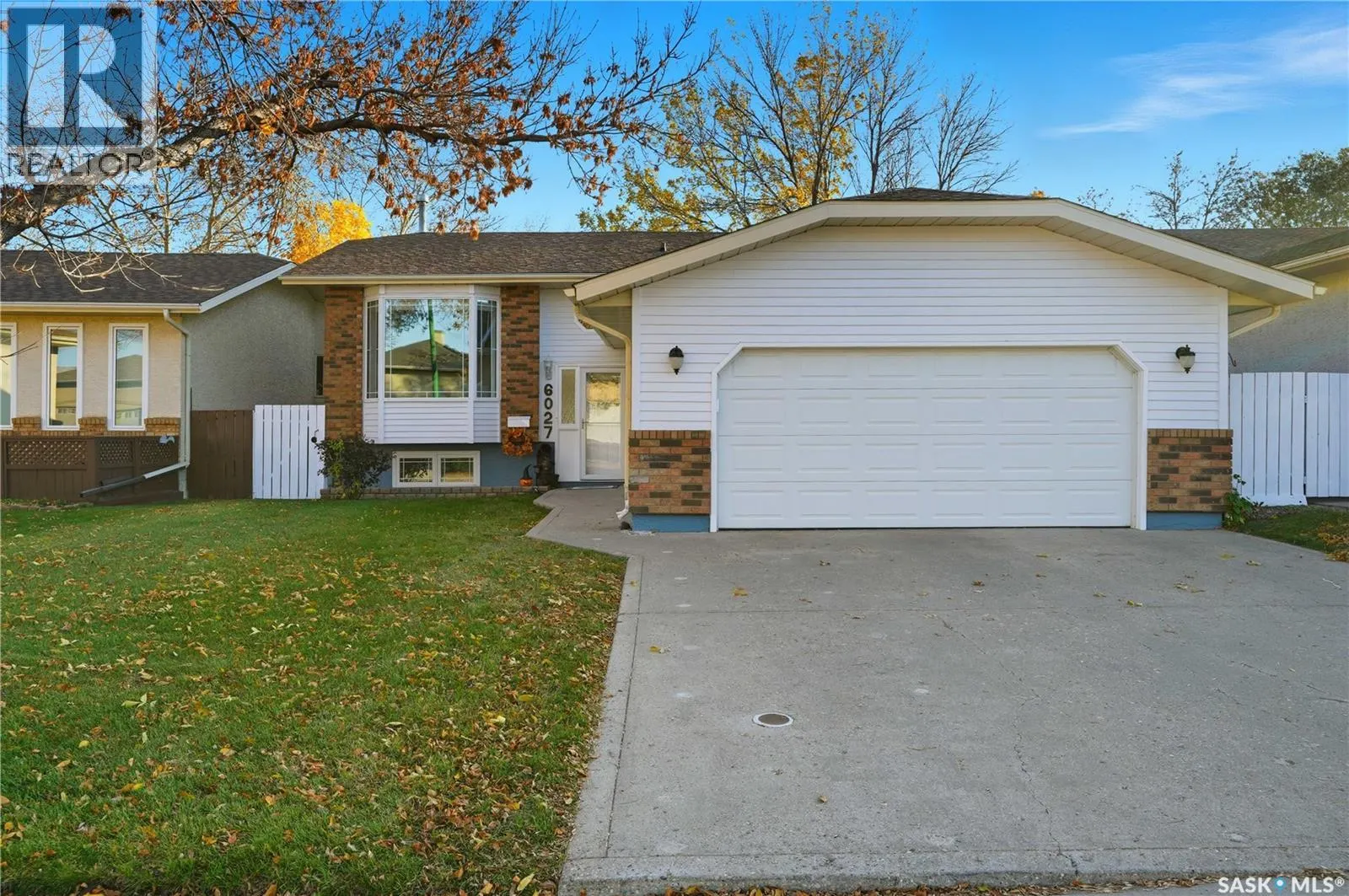 6027 Ehrle CRESCENT